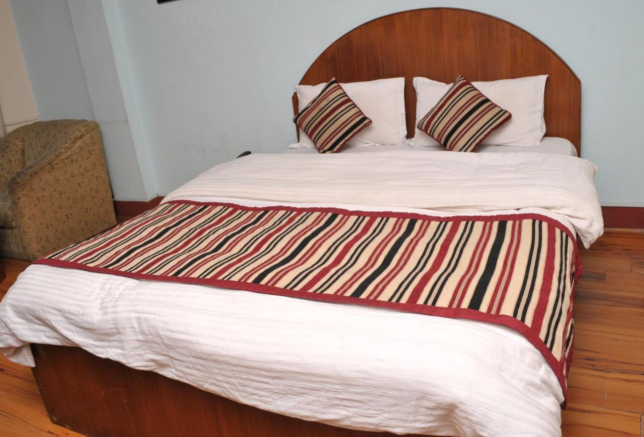 Hotel Brihaspati Kathmandu Esterno foto