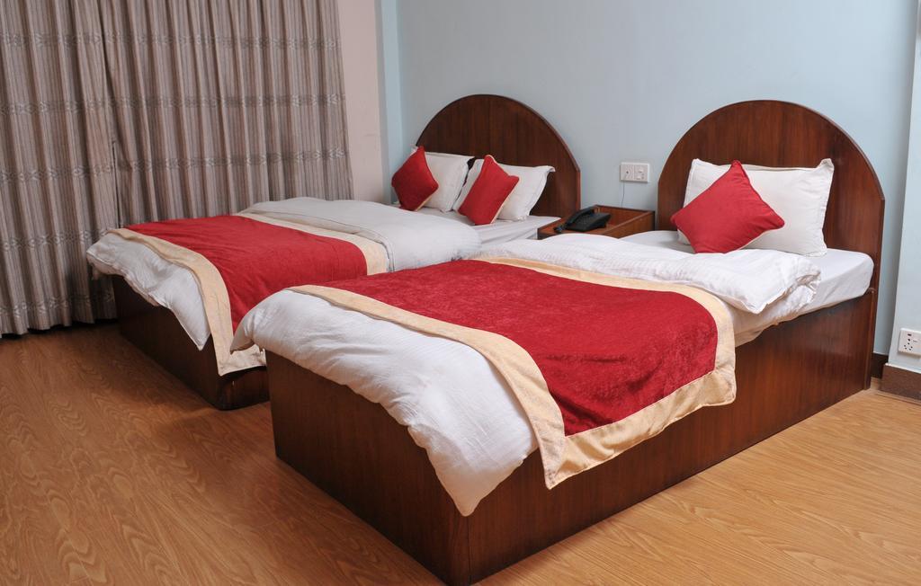 Hotel Brihaspati Kathmandu Esterno foto