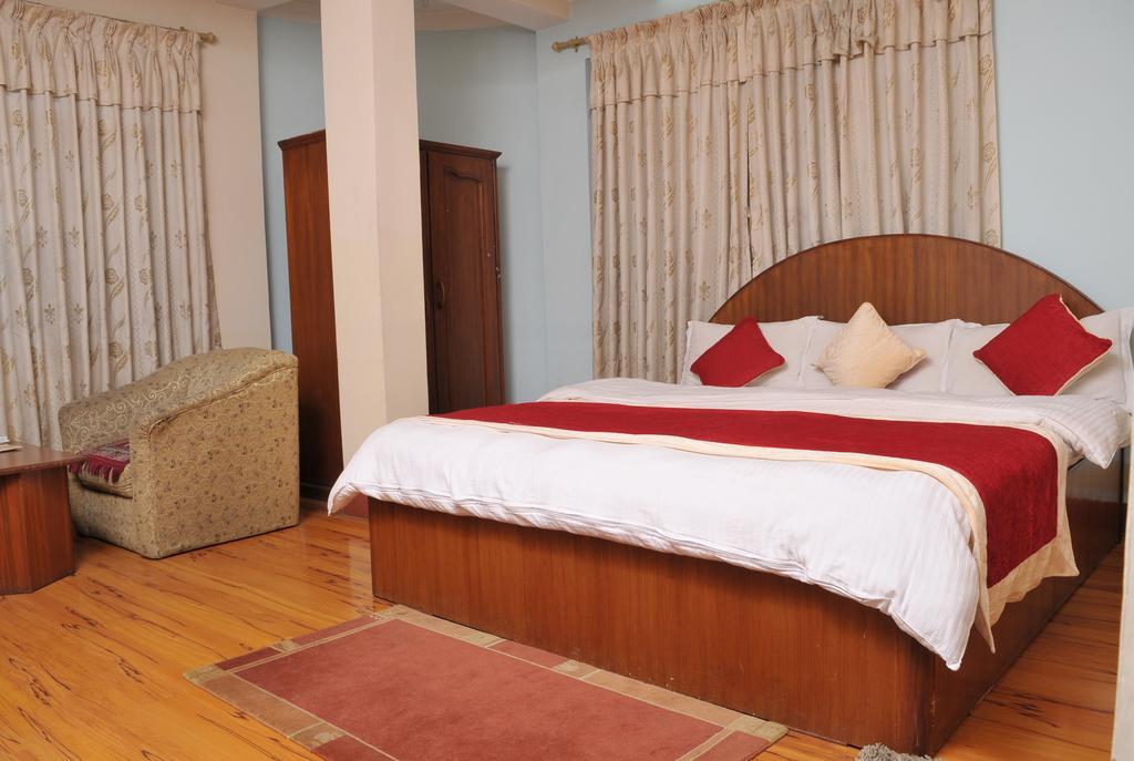 Hotel Brihaspati Kathmandu Esterno foto