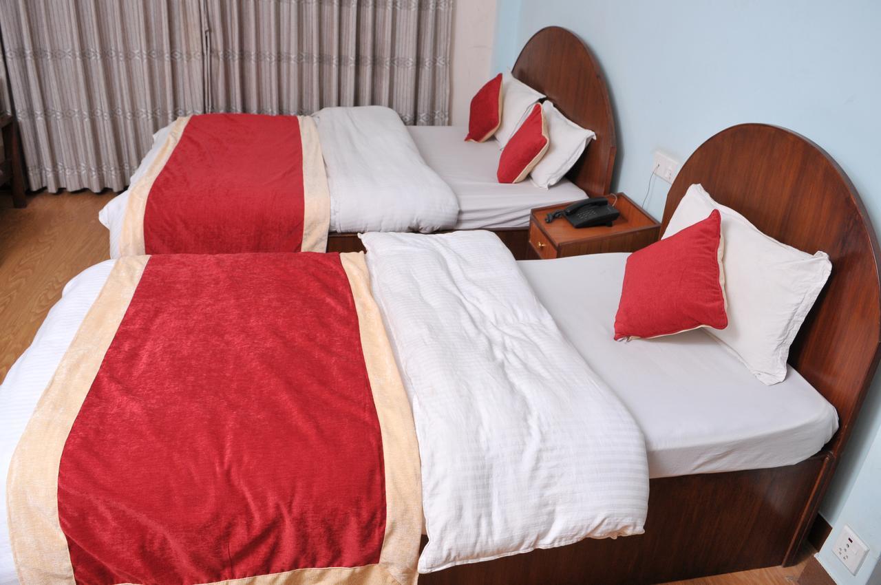 Hotel Brihaspati Kathmandu Esterno foto