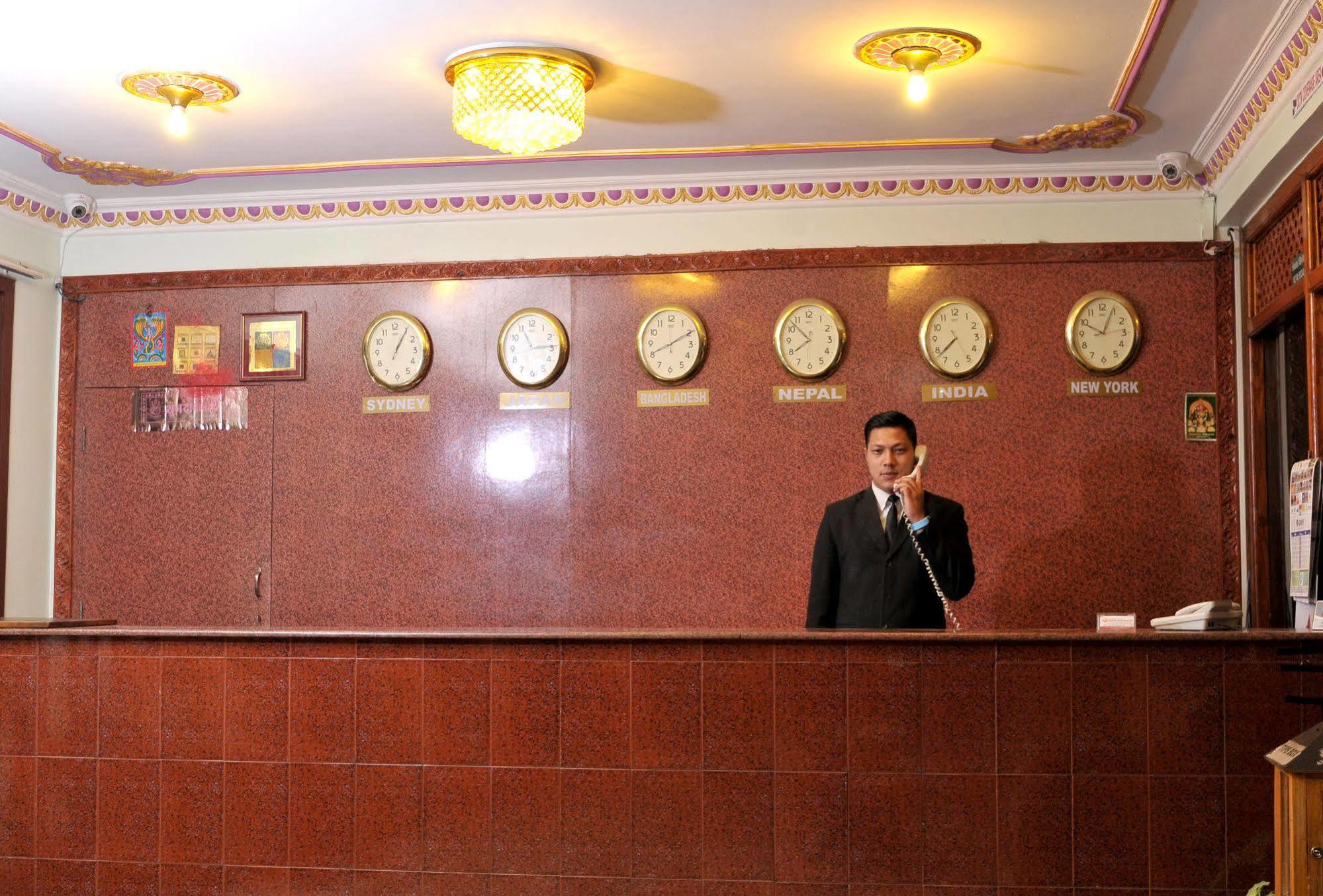 Hotel Brihaspati Kathmandu Esterno foto