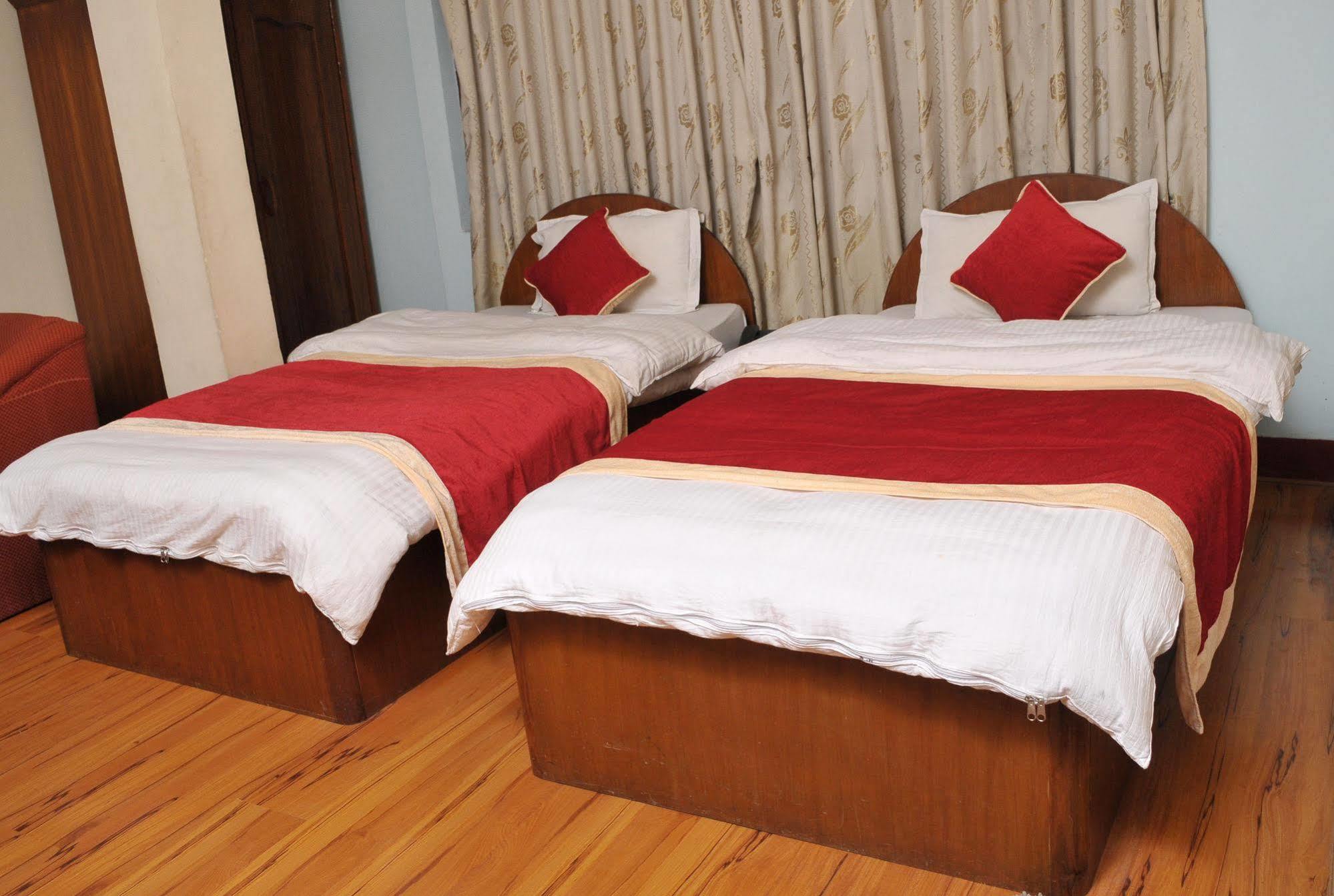Hotel Brihaspati Kathmandu Esterno foto